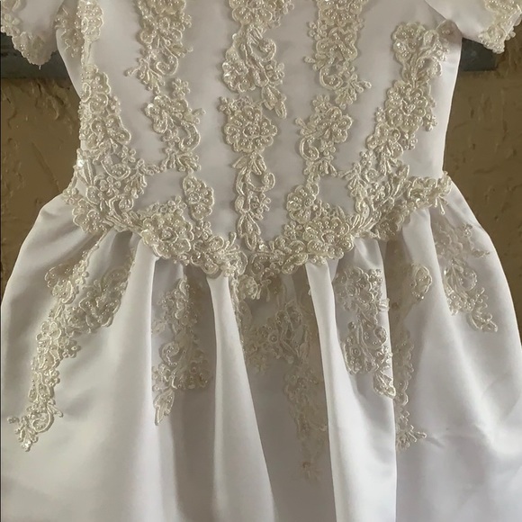 Dress - Picture 3 of 11